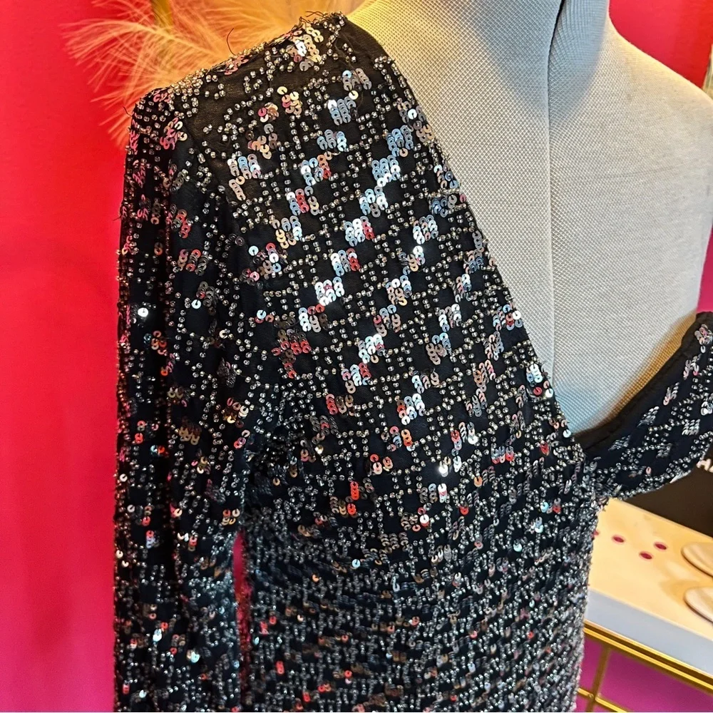 NWT NBD x REVOLVE Sequin One Shoulder Asymmetrical Dress - Picture 9 of 11